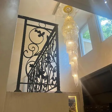 Apartment Amaya Med 2